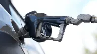 Oregon motorists might soon be able to pump their own gas