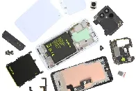 Fairphone 6 Teardown: Proof Phones Don’t Have to Be Disposable