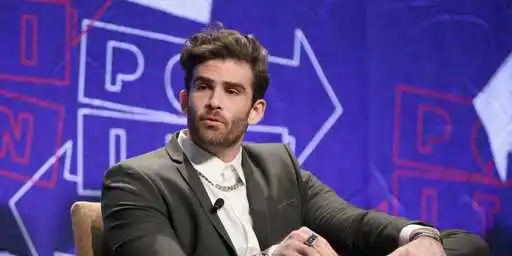Twitch streamer Hasan Piker detained at the border and questioned about his politics