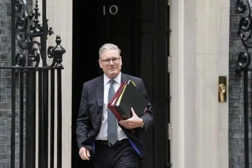 Downing Street ‘exploring plan for digital ID cards’