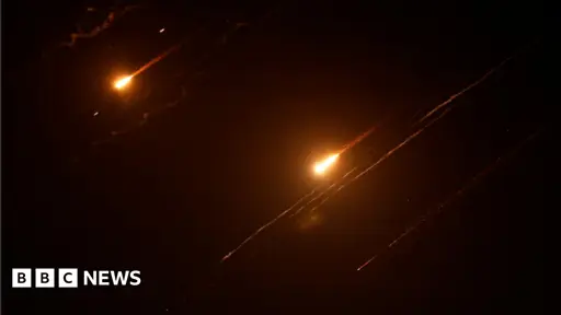 Iran launches new wave of missiles at Israel as Israeli air force strikes targets in Tehran