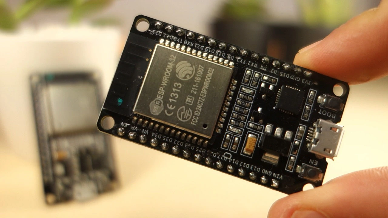 ESP32 Pinout Reference: Which GPIO pins should you use? | Random Nerd Tutorials
