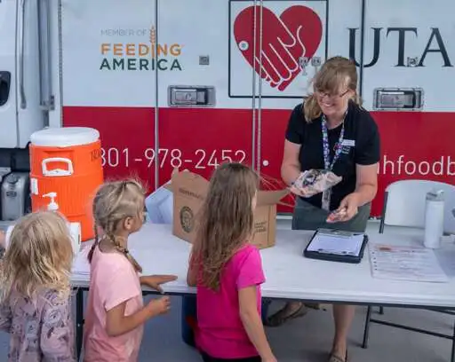 Utah ends reduced-price school meals for kids, making them free instead. Here’s who is eligible.