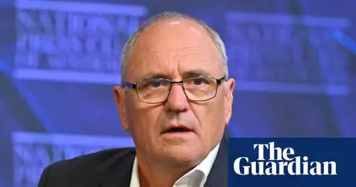 ‘Why the hell did we ever drop it?’: Labor should push for new carbon tax, ex-Treasury head says