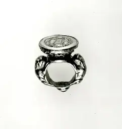 Byzantine coin ring, 5th century AD