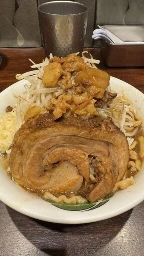 雷 Ramen at Tokyo Station