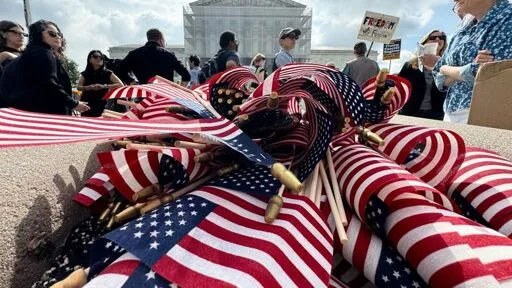 Federal judge issues new nationwide block against Trump’s order seeking to end birthright citizenship | CNN Politics