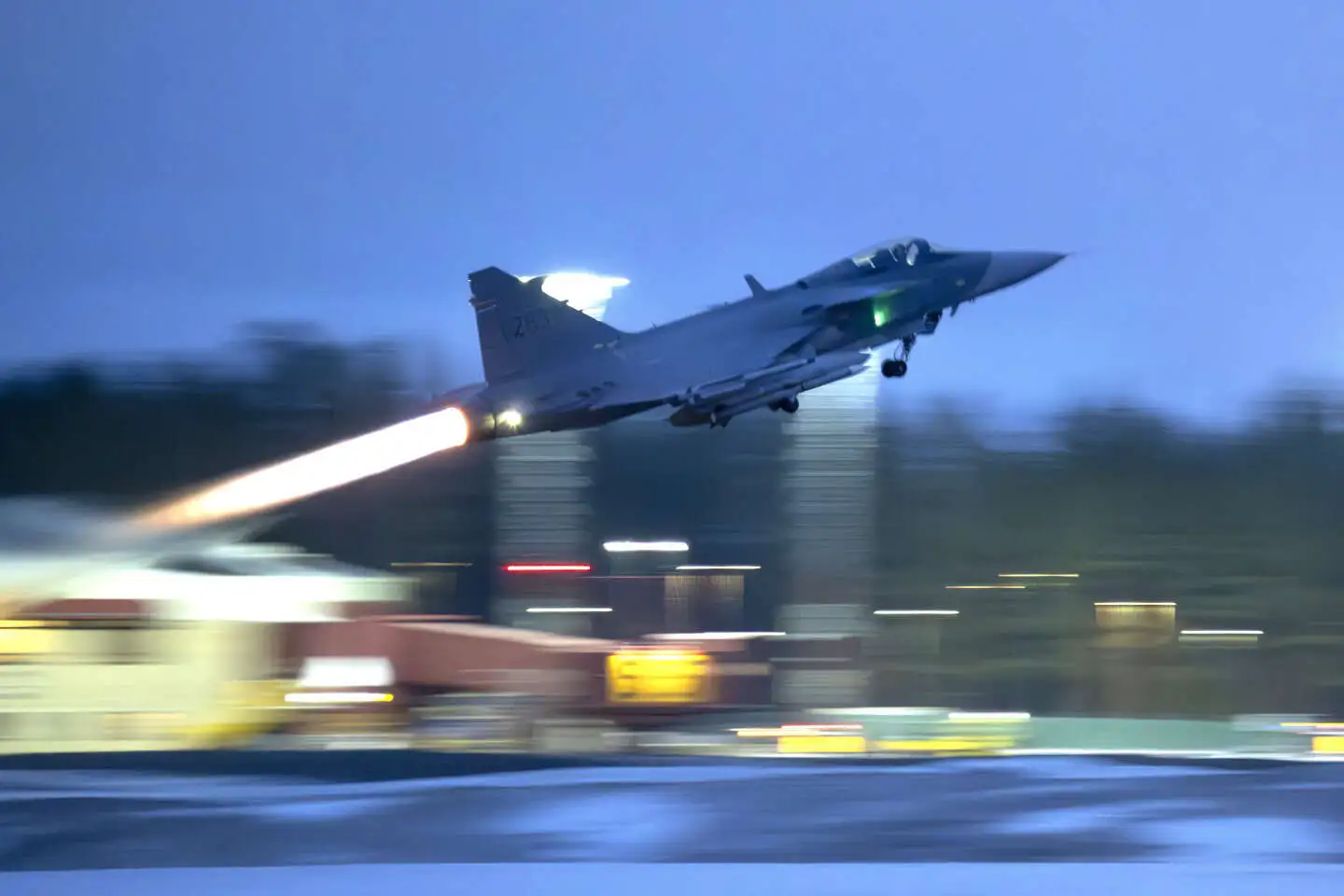 Swedish MPs green-light controversial US defense deal