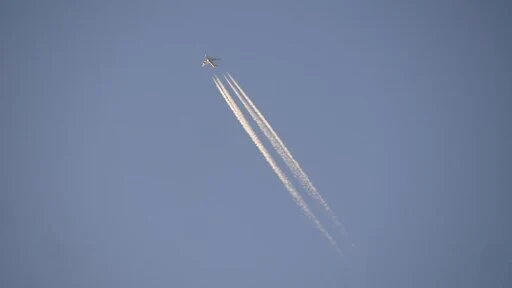 Chemtrail Conspiracy Theory: People Actually Believe This?!?