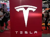 Tesla global sales fall by more than 13% in Q2 compared to last year.